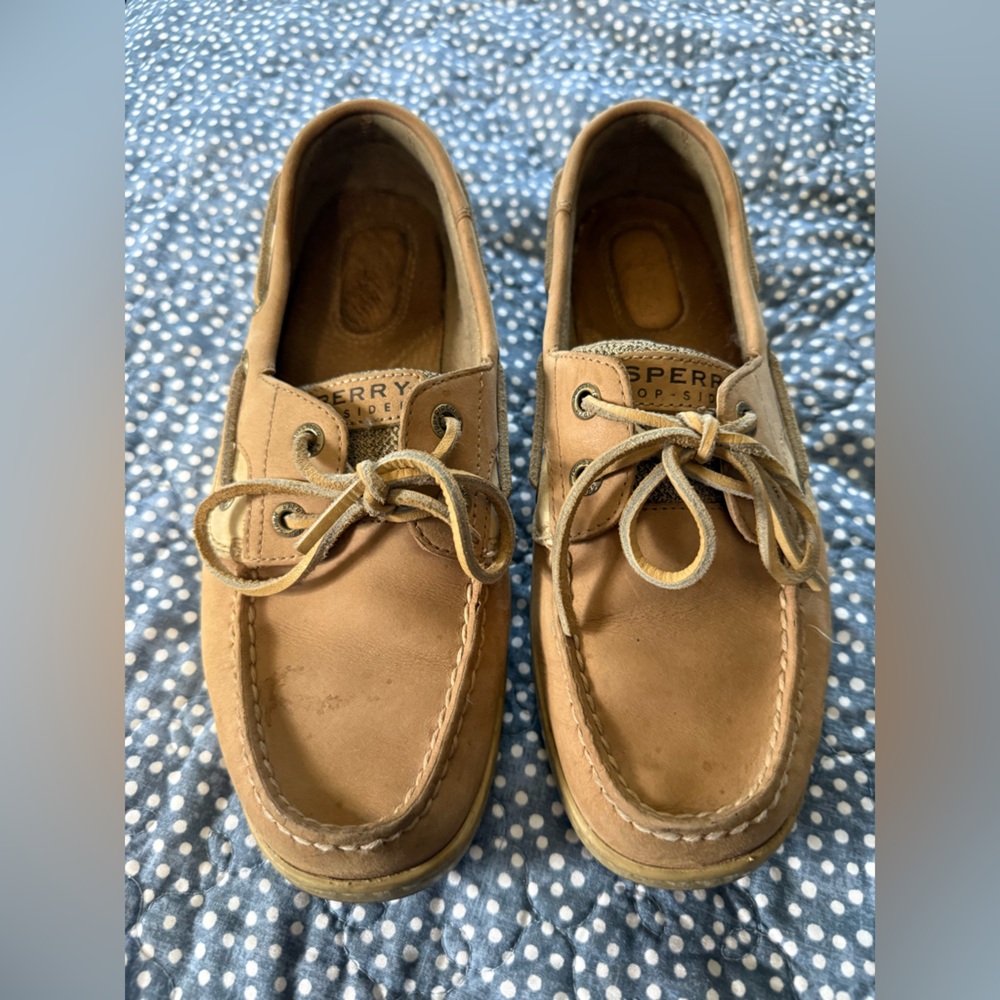 Sperry Tan Boat Shoes Classic Moccasin Style